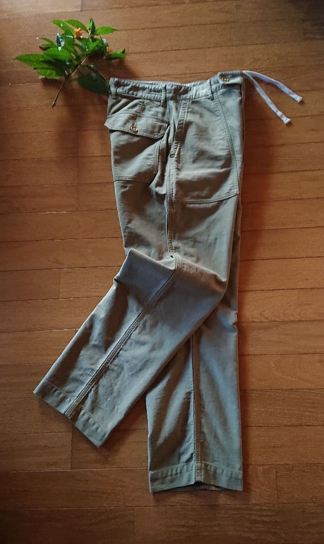 45R☆コットン麦サテンデニムのベイカーパンツ/カーキ♪