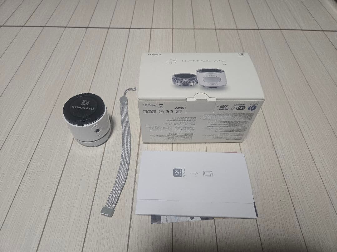 OLYMPUS AIR A01 ホワイト デジタルカメラ本体のみ