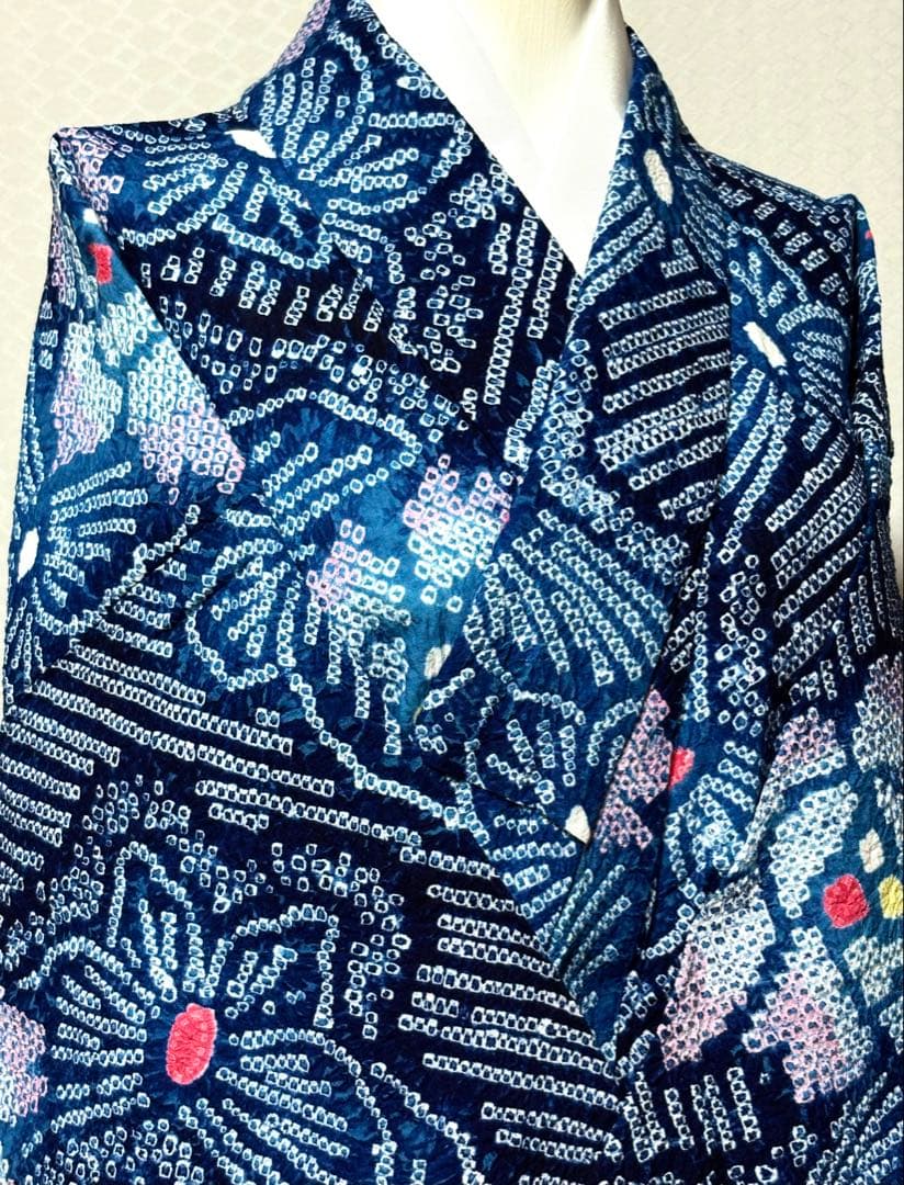 超美品　和服　綿100% 蝶模様　有松絞り　浴衣(クリーニング済) 早い者勝ち