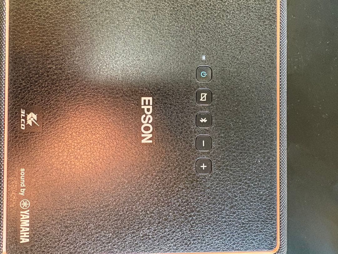 EPSON EF-12 ホームプロジェクター