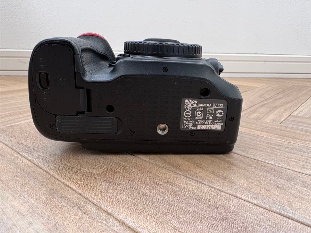 NikonD7100 レンズキット元箱付き
