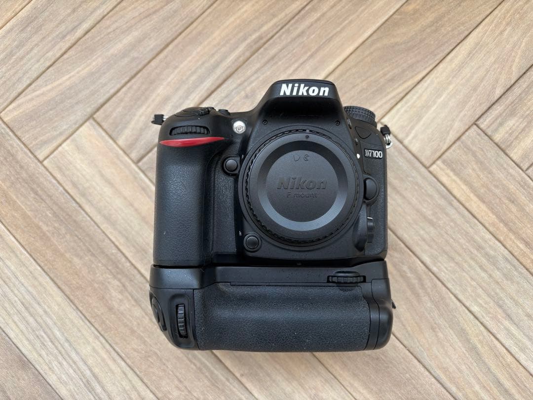 NikonD7100 レンズキット元箱付き