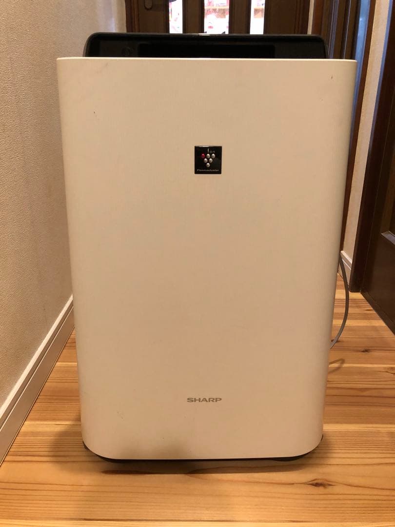 SHARP 空気清浄機 ホワイト　KC-F50