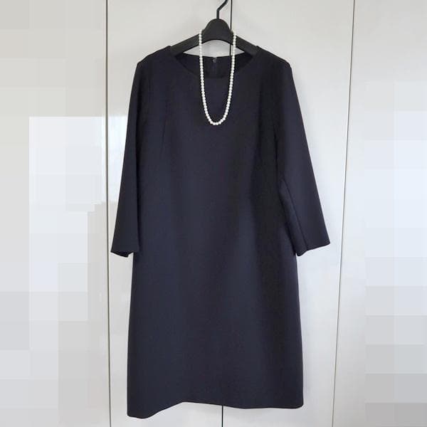 美品■レリアン■大きいサイズ17+■シンプルで上品なワンピース■ネイビー