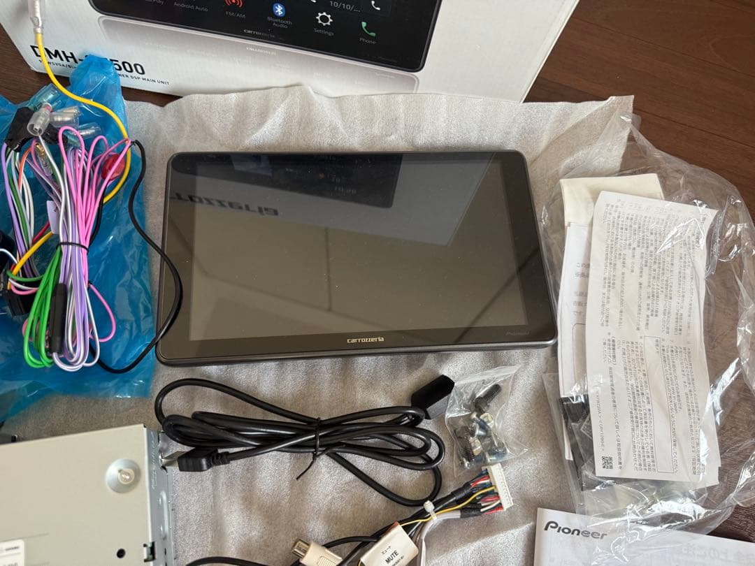 カロッツェリア DMH-SF500 ディスプレイ オーディオ 9インチ