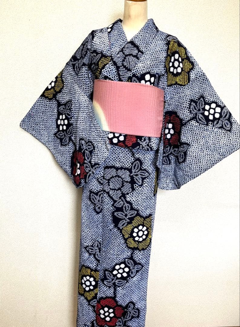 有松鳴海絞り　浴衣　広衿仕立て　花　（213）