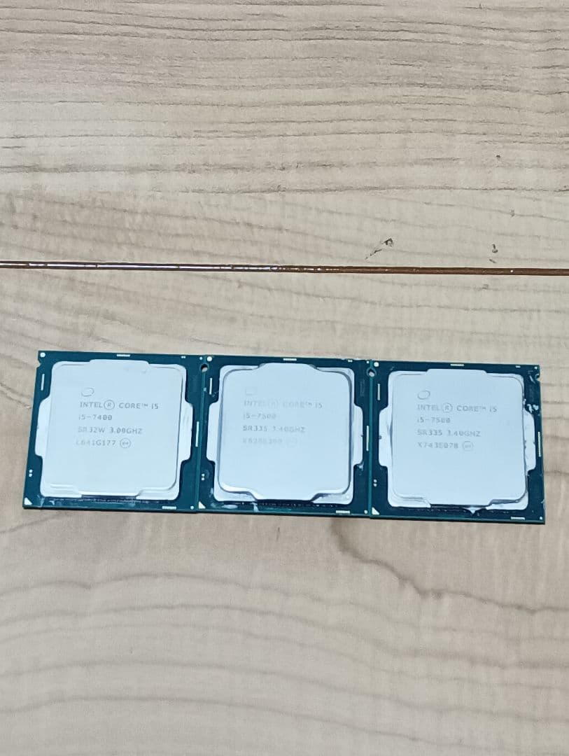 動作確認済み　Intel Core i5 7400 7500 合計3個