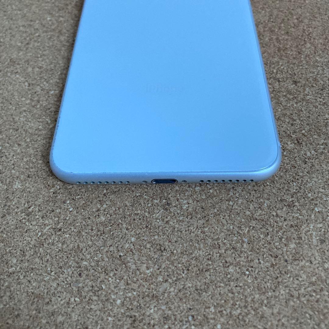 4040【早い者勝ち】美品☆iPhone8Plus 256GB SIMフリー☆