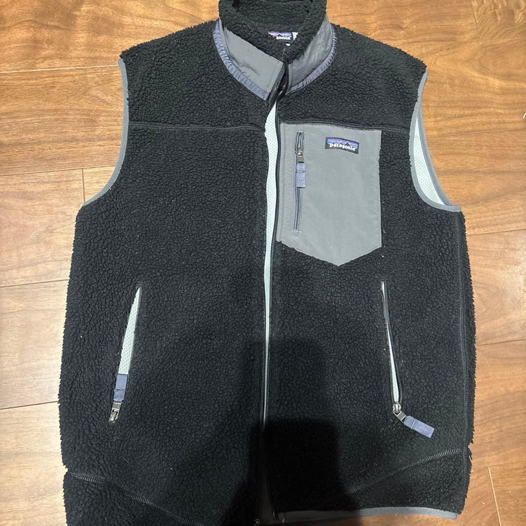 patagonia フリースベスト Mサイズ 黒 短丈