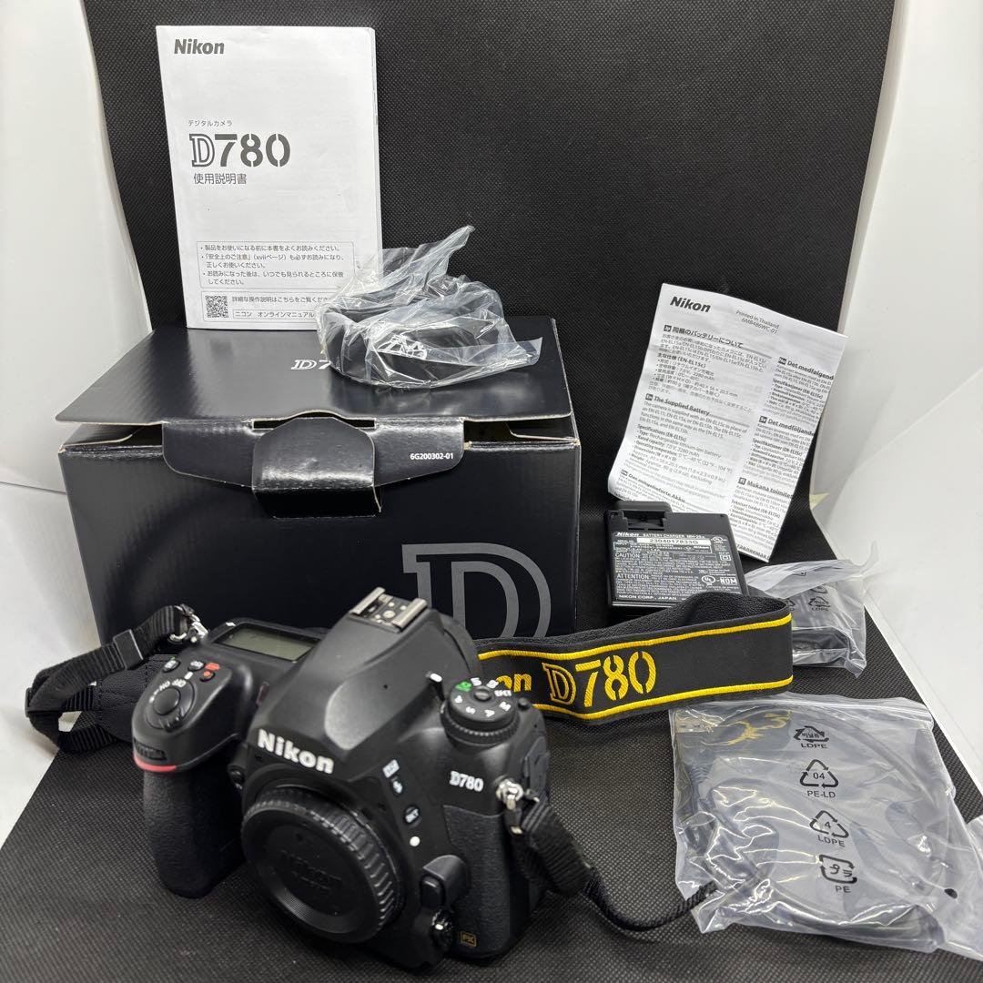 美品　Nikon D780 ボディ 本体　付属品完備 動作確認済み　初期化済み