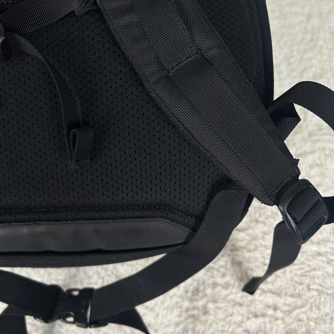 希少 アークテリクス mantis 32 Black 廃盤