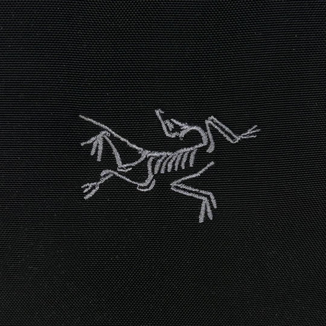 希少 アークテリクス mantis 32 Black 廃盤