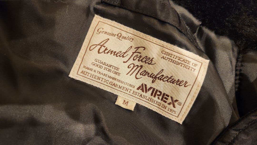 極美品 AVIREX N-2B ブラック　M NO.6152176