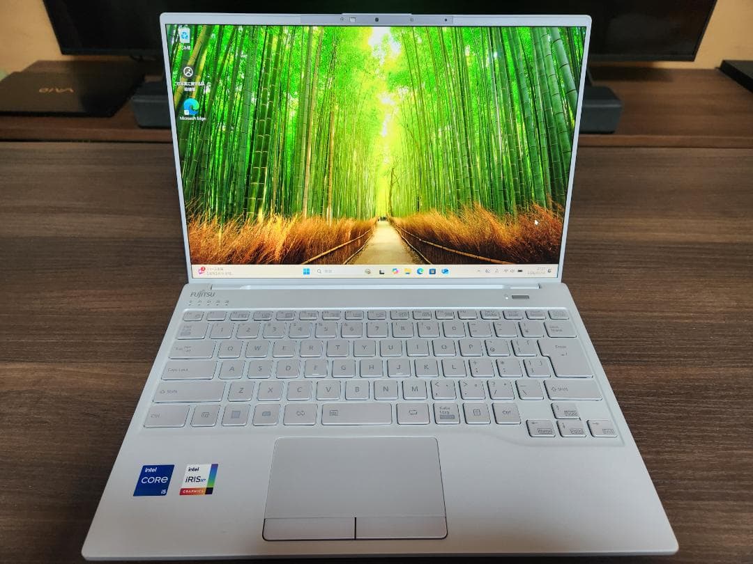 使用少超美品 LIFEBOOK UH i5-1335U 16GB Office他