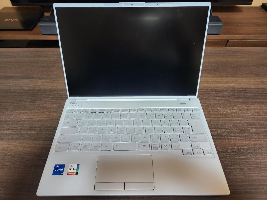 使用少超美品 LIFEBOOK UH i5-1335U 16GB Office他