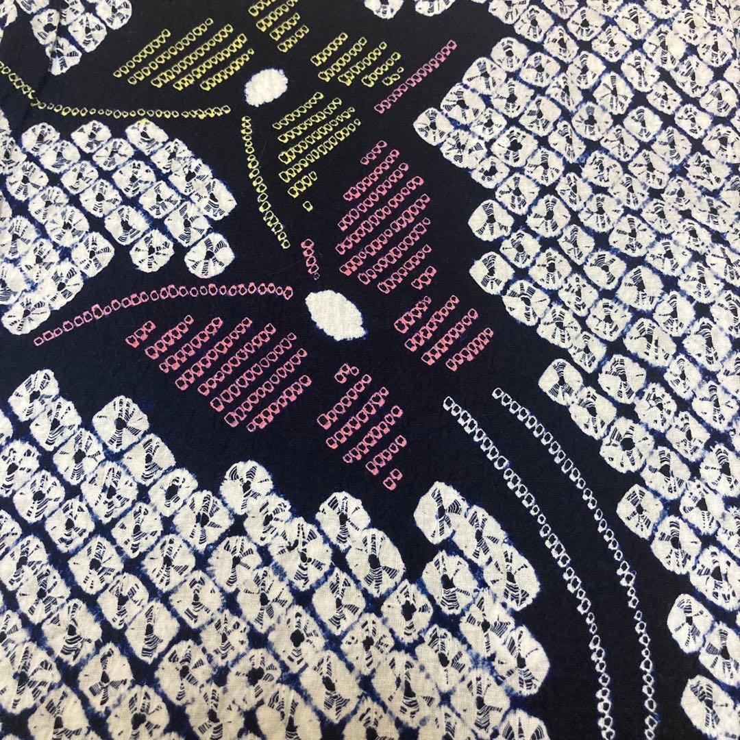 総絞り浴衣　蝶柄