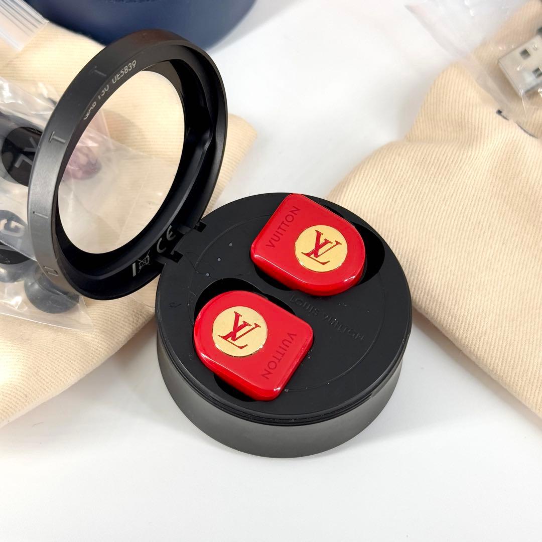 美品 ルイヴィトン ホライゾン ワイヤレス イヤホン QAB130 レッド 赤