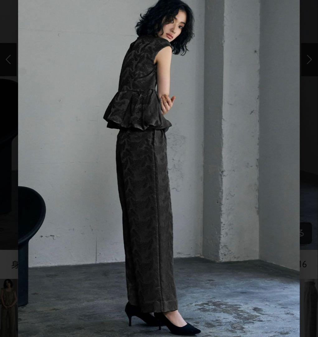 nianaフェザー柄ジャガードペプラム セットアップ パンツドレス オケージョン