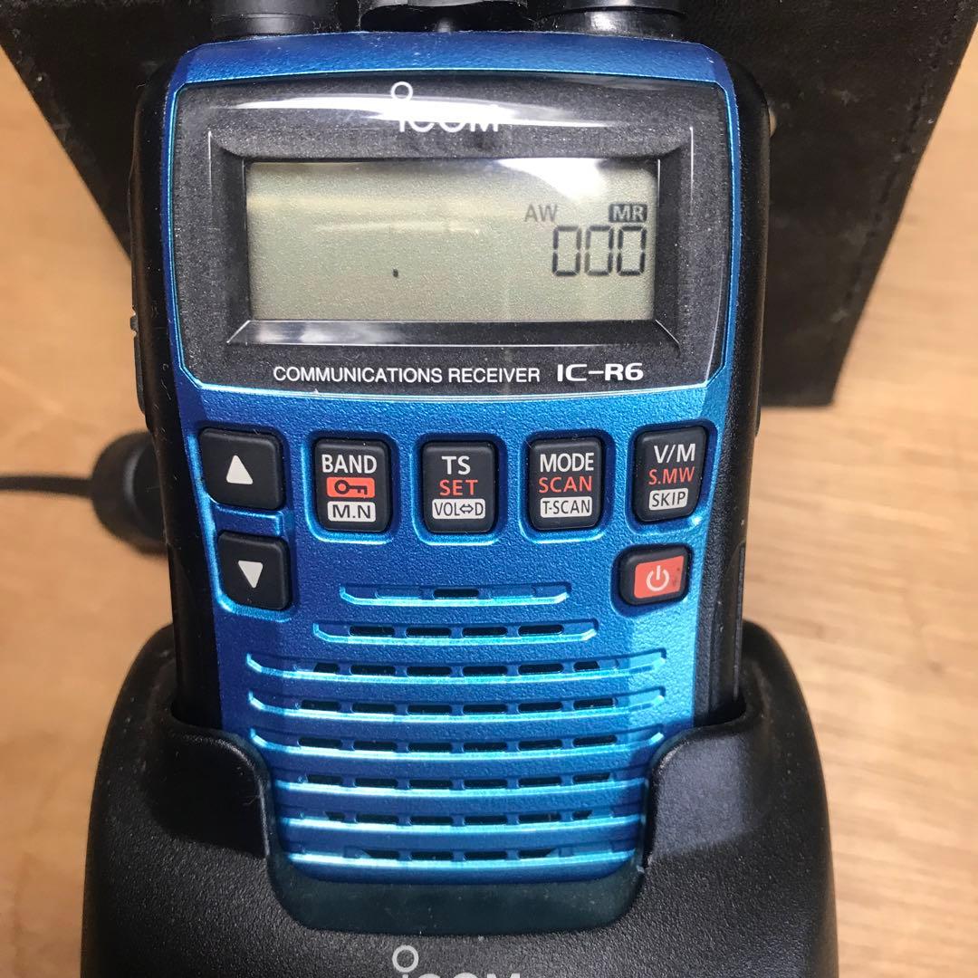 【美品です】icom 広帯域ハンディーレシーバー IC-R6