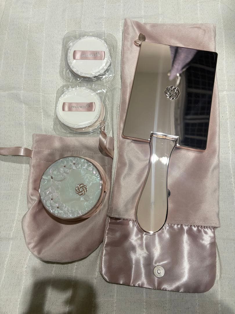 コスメデコルテ マルセルワンダース 2024 フェイスパウダー 新品 未使用