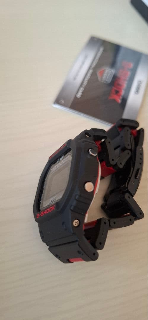CASIO G-SHOCK GW-B5600HR-1JF電波ソーラー美品