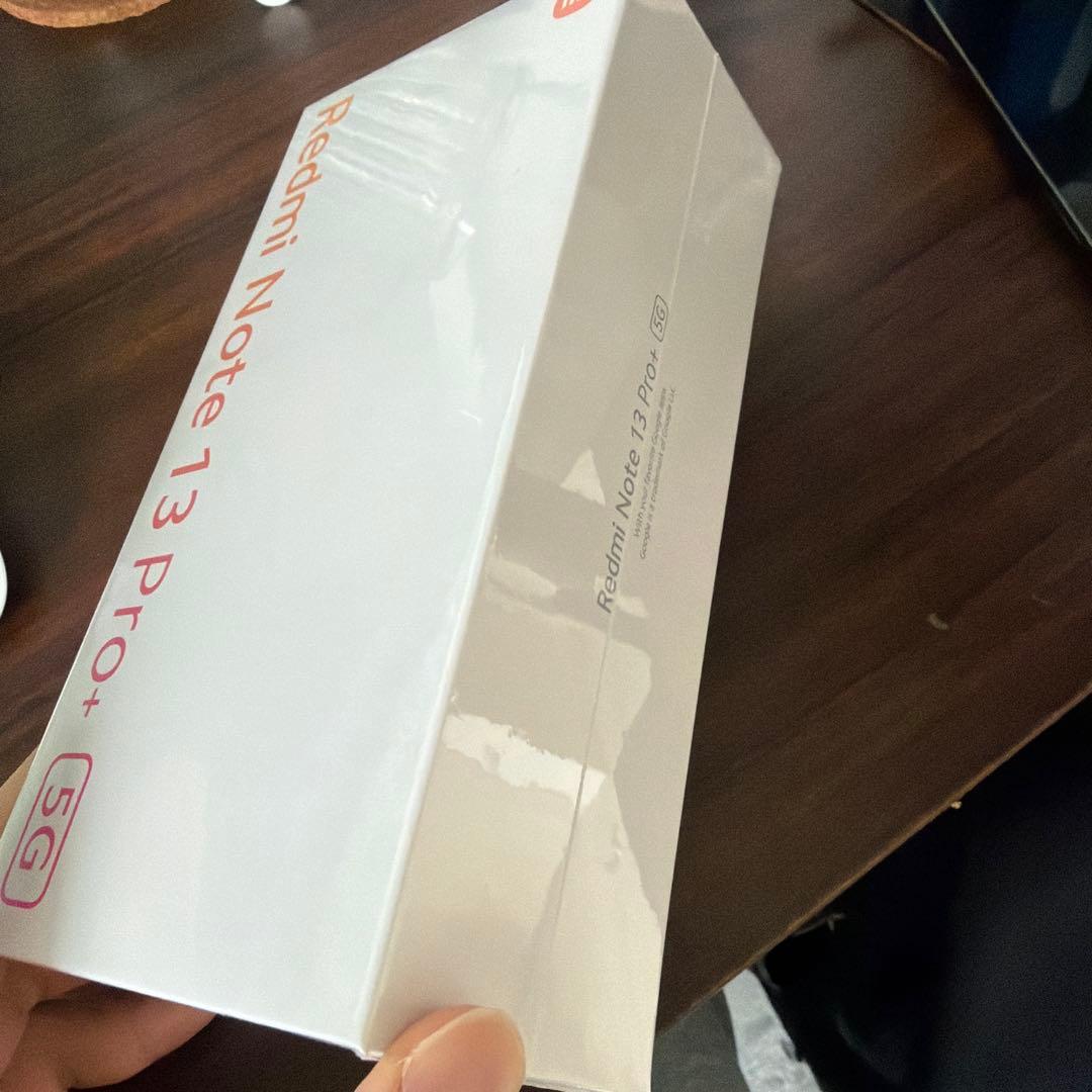 Redmi Note 13 Pro+ 5G 本体