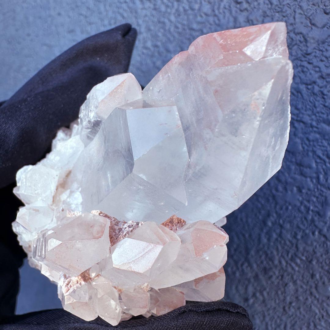 爆アレ❗️可愛いピンク♡超綺麗マダガスカル産パイナップルピンククラスターA1192