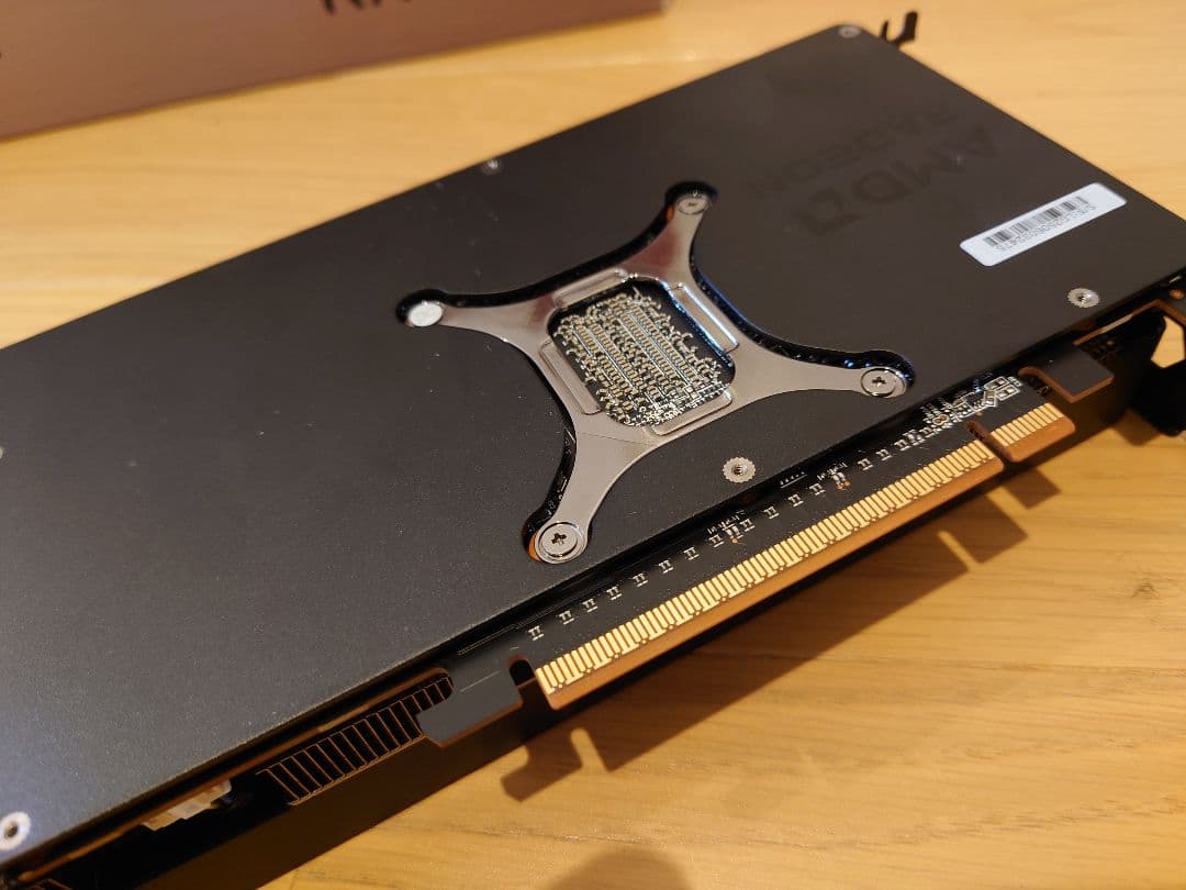 玄人志向 RD-RX9070XT-E16GB/TP（状態良好）