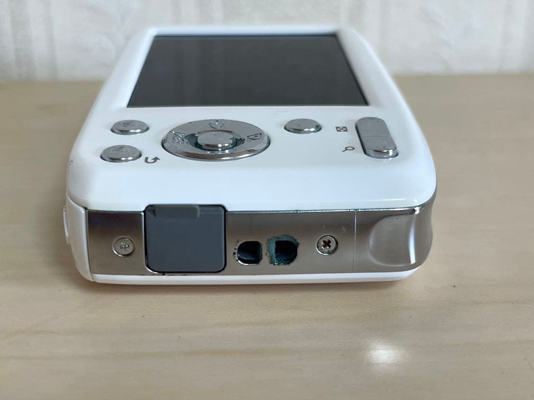 コンパクトデジタルカメラ パナソニック LUMIX DMC-S2 白