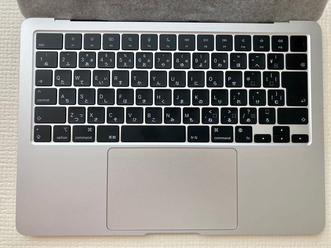 【美品】MacBookAir M2 シルバー