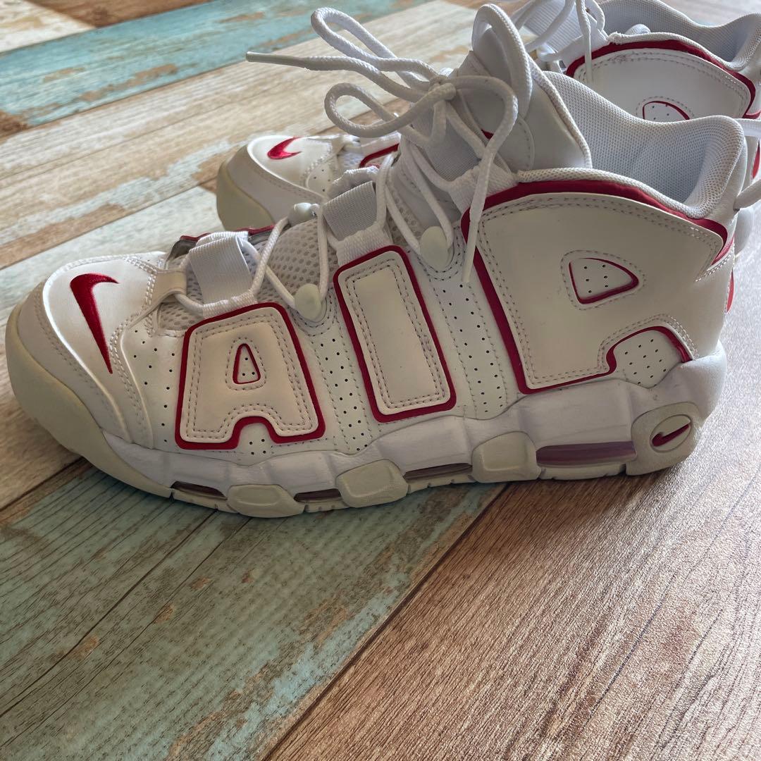 Nike Air More Uptempo ホワイト/レッド