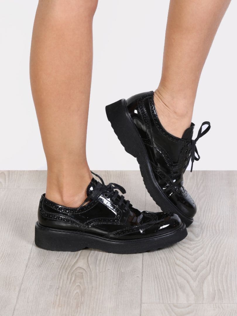 PRADA プラダ ウィングチップ パテントレザー シューズ オックスフォード