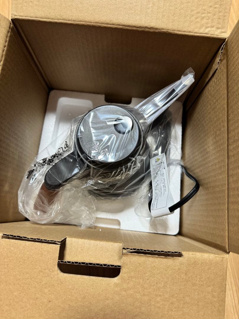 新品未使用⭐︎ビタントニオ　ケトル