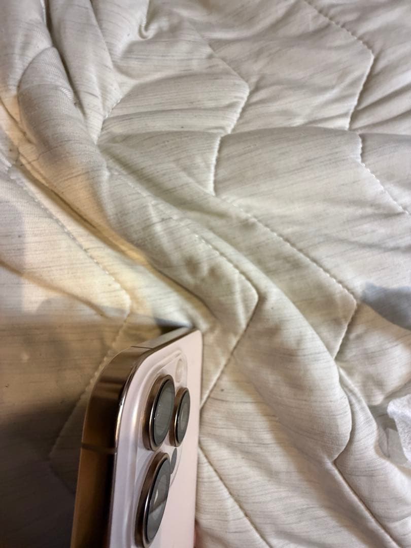 iPhone 16 pro Max デザートチタニウム　256GB A3295