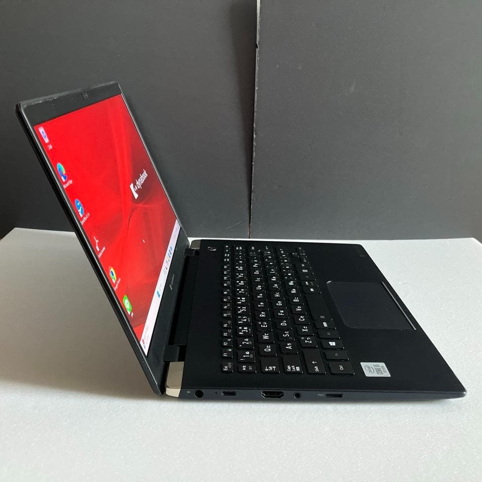 快適☆ 第10世代Core i5 8GBメモリ ★ Dynabook G83