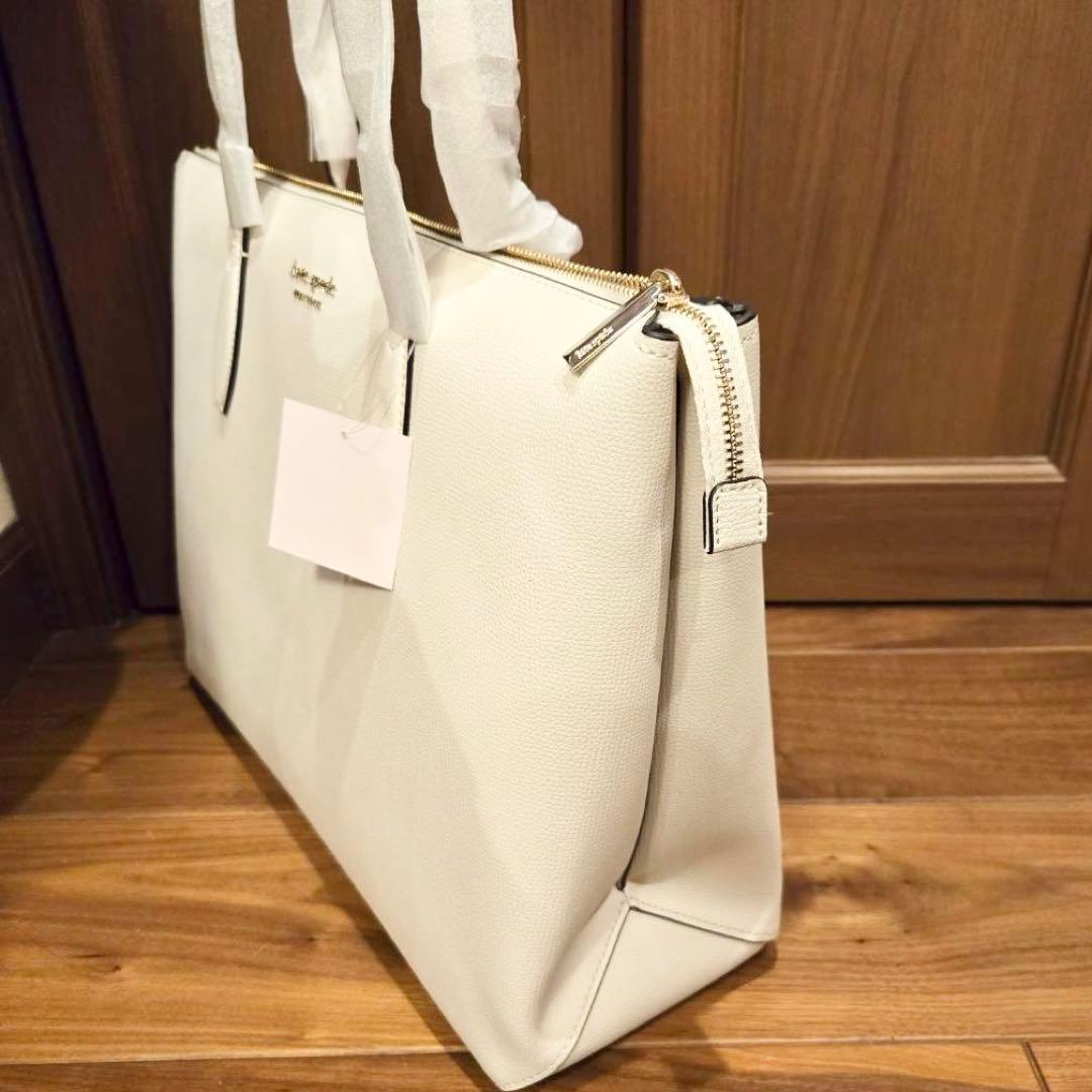 【美品】【未使用】kate spade ホワイト ビジネスバッグ