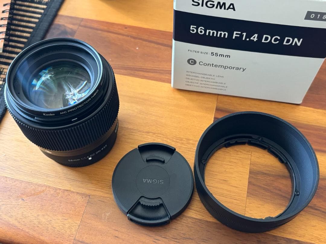 シグマ レンズ Xマウント 56mm F1.4 DC DN プロテクター付き