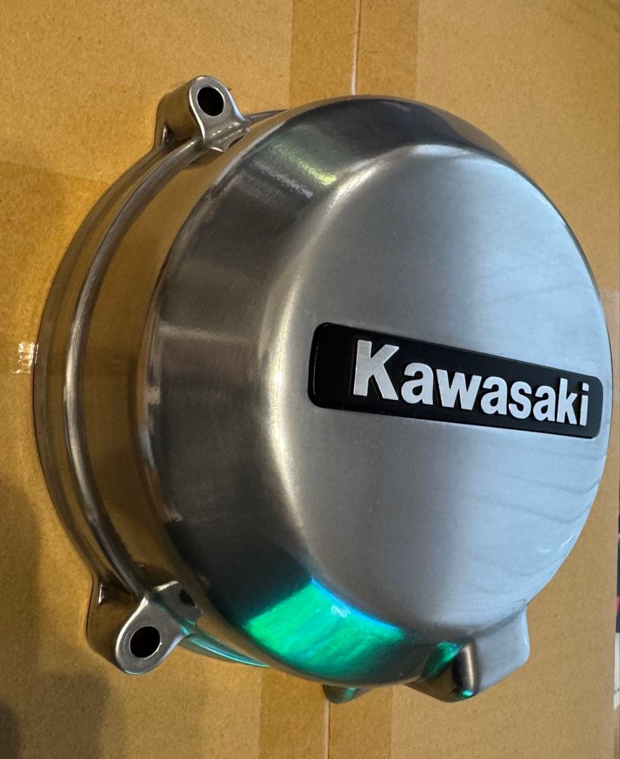 Kawasaki ゼファー750 ジェネレーターカバー