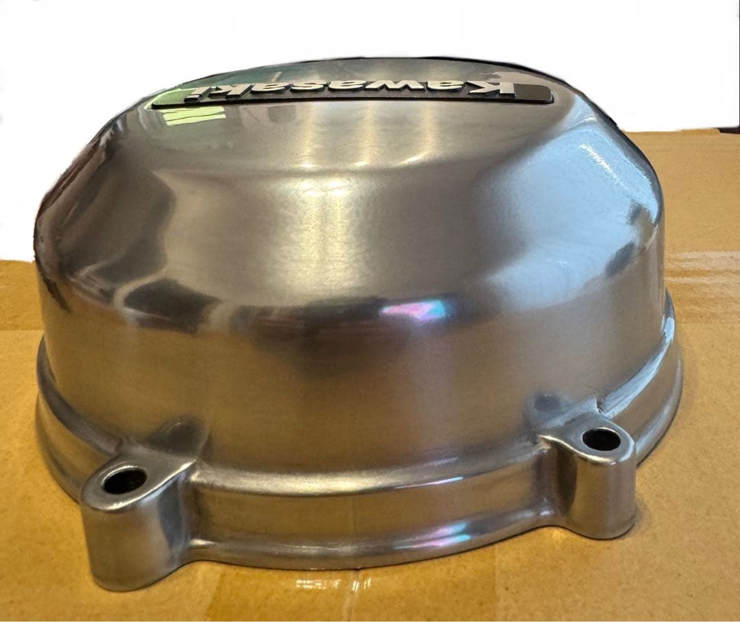 Kawasaki ゼファー750 ジェネレーターカバー