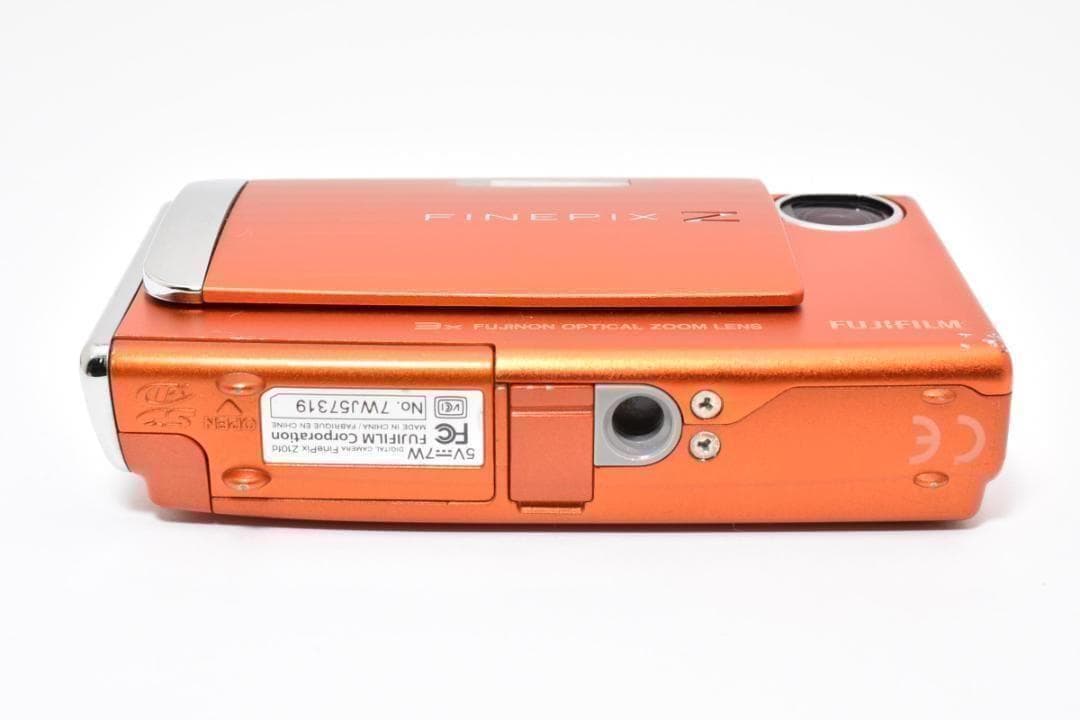 【値下げ歓迎・美品】 FUJIFILM FinePix Z10fd オレンジ