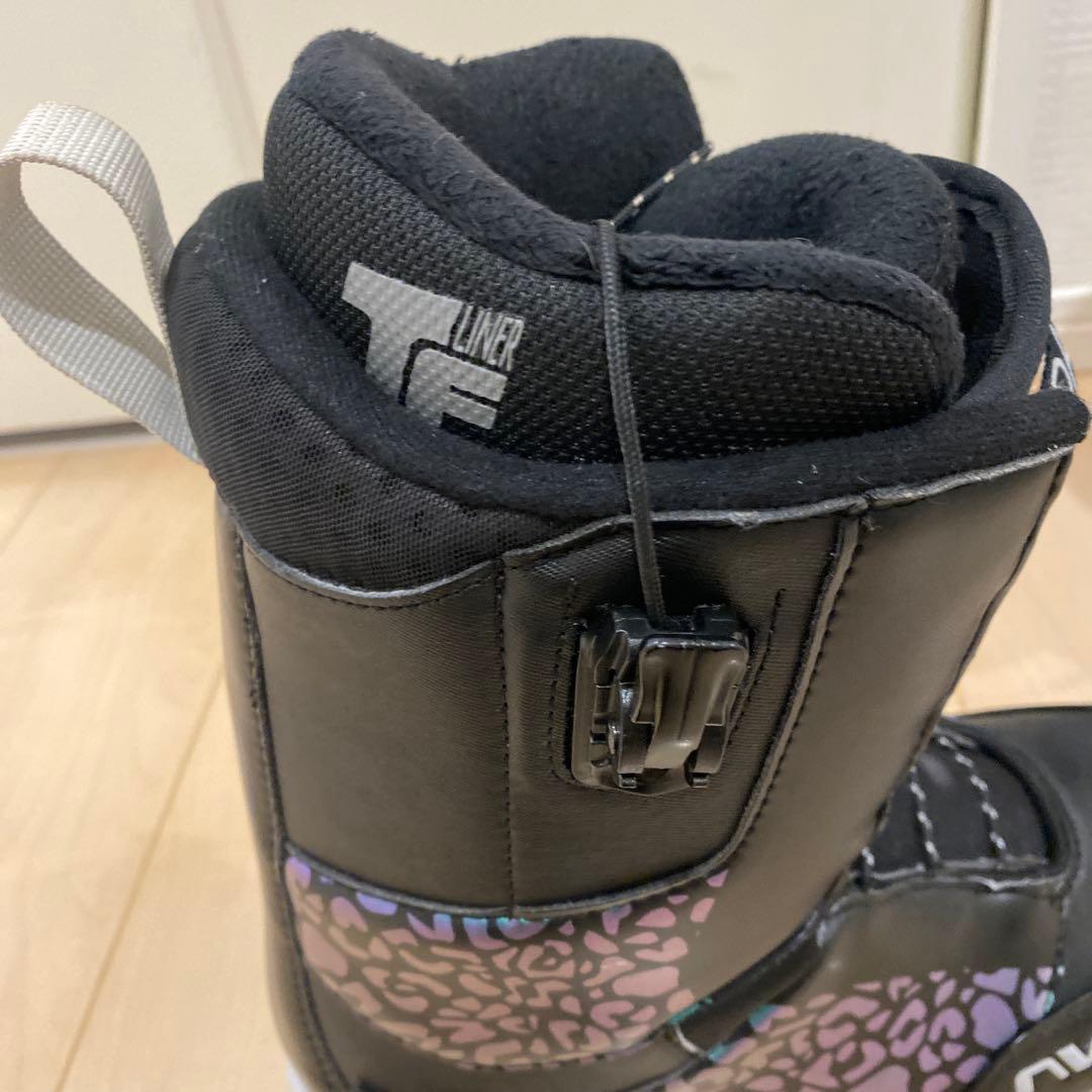 【美品_即日発送】NORTHWAVE DAHLIA 24cm 22-23モデル