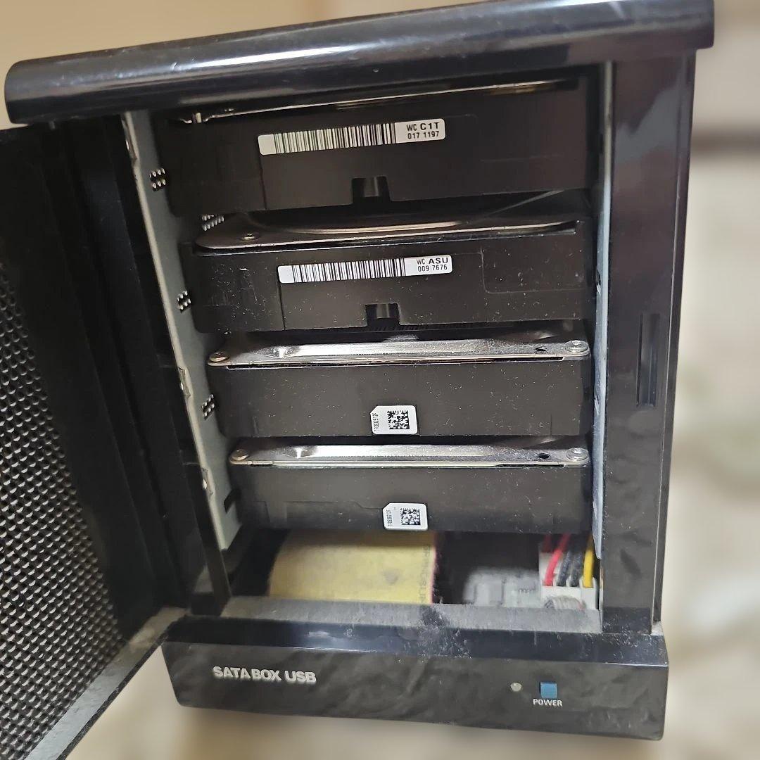 値下　外付けHDD　ケース+HDDセット 合計4.5TB HDD×4枚セット