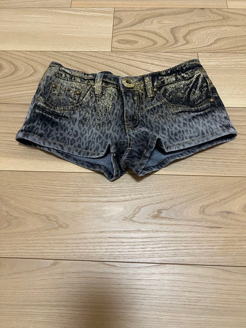 d.i.a 　正規品　ヒョウ柄　デニム　 ショートパンツ　平成ギャル　y2k