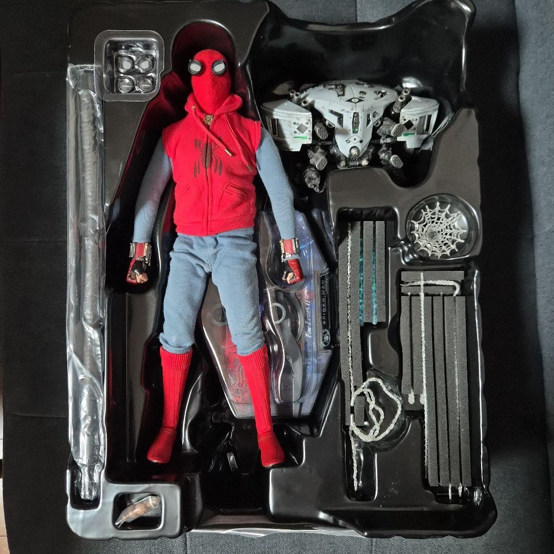 ホットトイズ　スパイダーマン　ホームメイドスーツ　ファーフロムホーム