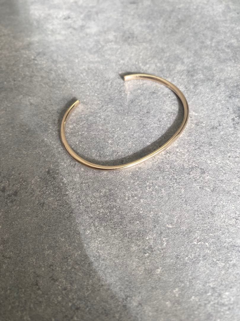 Lilas 2.5パイプC型バングル K10 ゴールド