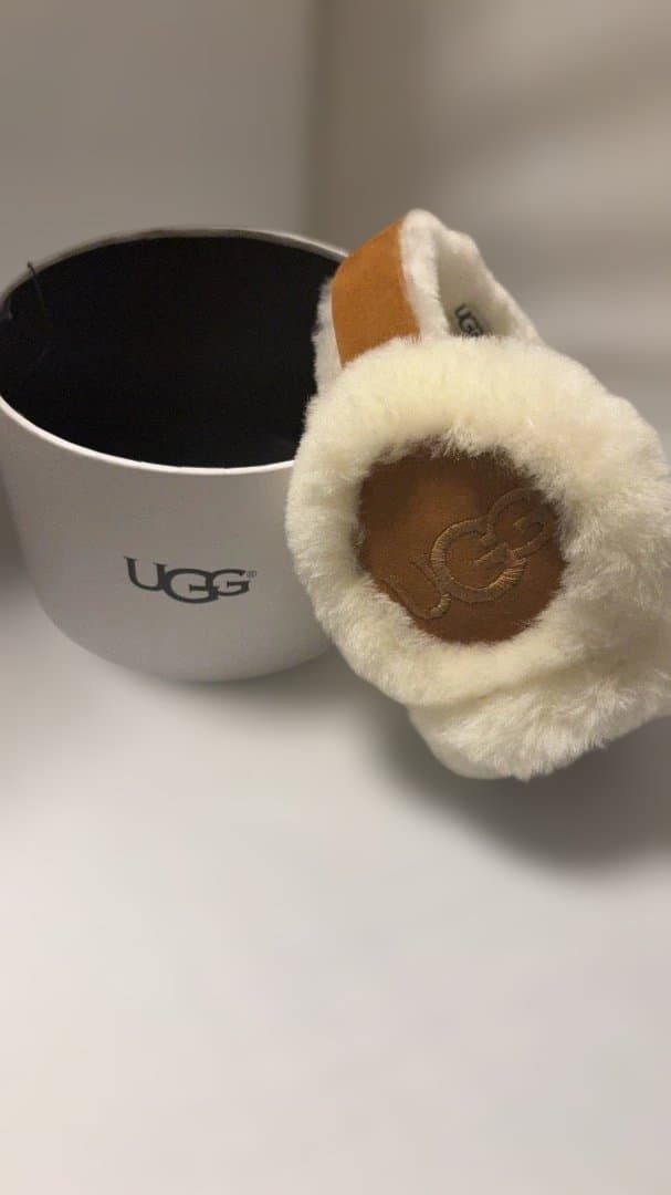 (値下げ)UGG　イヤーマフ　耳あて　Chestnut　栗