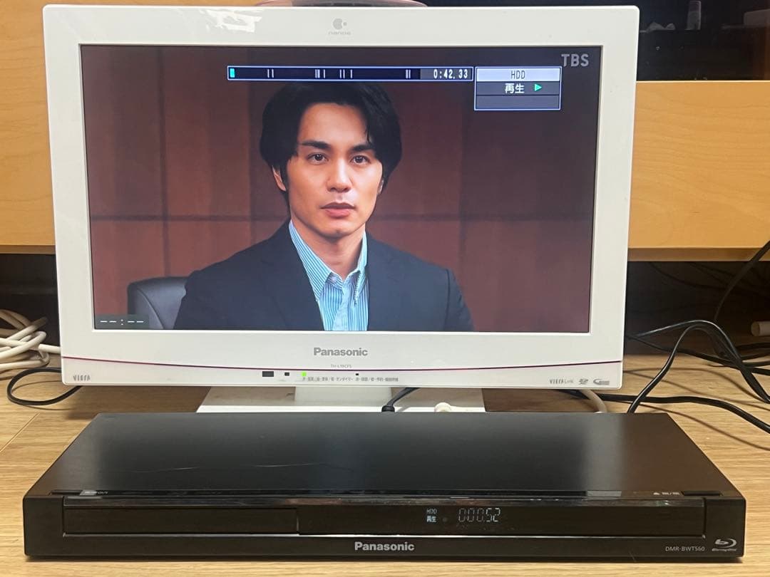 【内部清掃済】パナソニック製　ブルーレイレコーダー DMR-BWT560