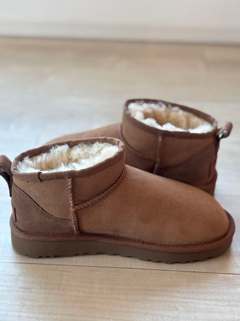 新品未使用　UGG クラシックウルトラミニ　チェスナット