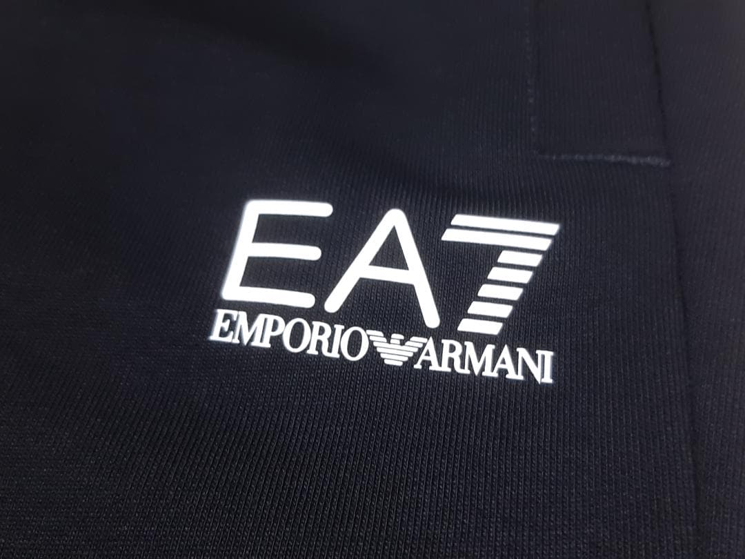 【専用】EA7/アルマーニジュニア　薄手・スウェットパンツ　14A・14歳