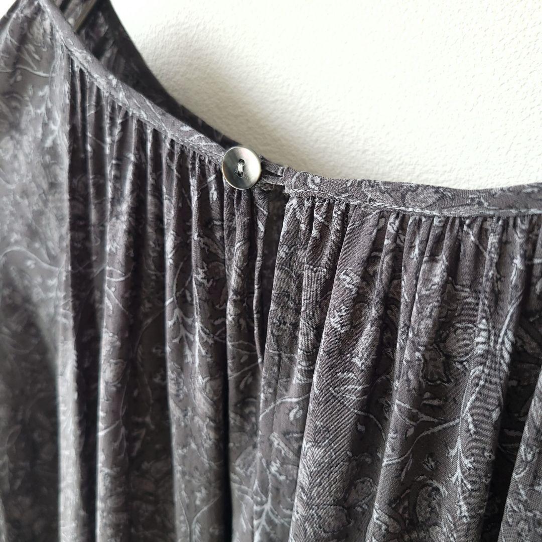 HUG O WaR　ロング丈ギャザーワンピース　サイズ1　キュプラ　花柄